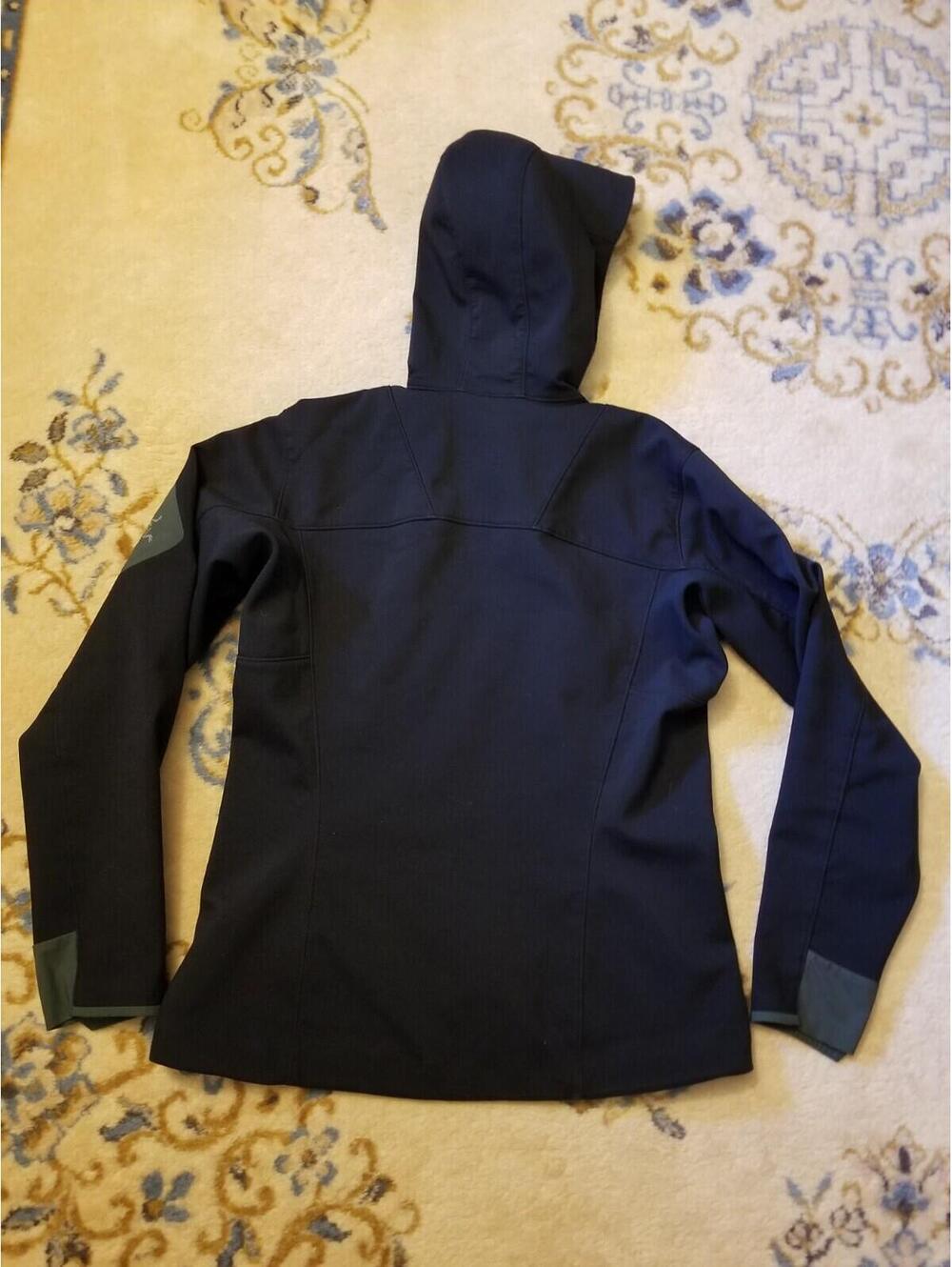 VTG Arc'teryx Women's 8-10 Medium Epsilon SV Jacket Hoody Black Full Zip M *Flaw - Picture 4 of 13